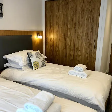 Сasa de vacaciones The Glass House -
